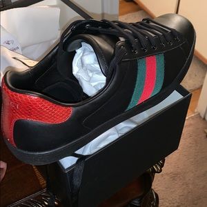 Gucci shoes